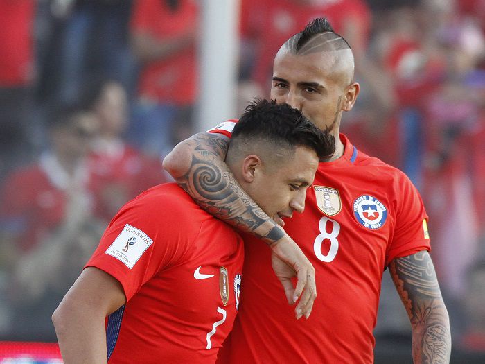 Alexis Sánchez y Arturo Vidal se ubican entre los jugadores más desvalorizados