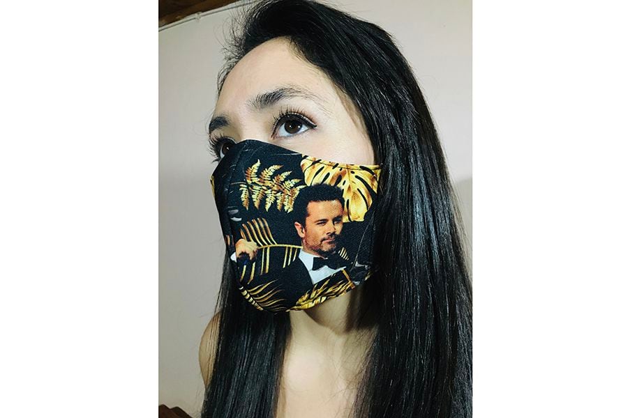 Cuídese y tire toda la pinta con su mascarilla personalizada