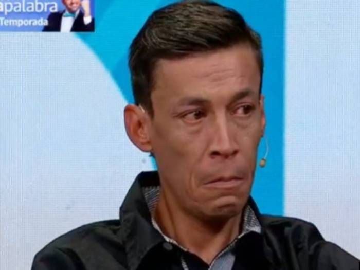 "El Poeta" lloró al recordar su gran problema familiar