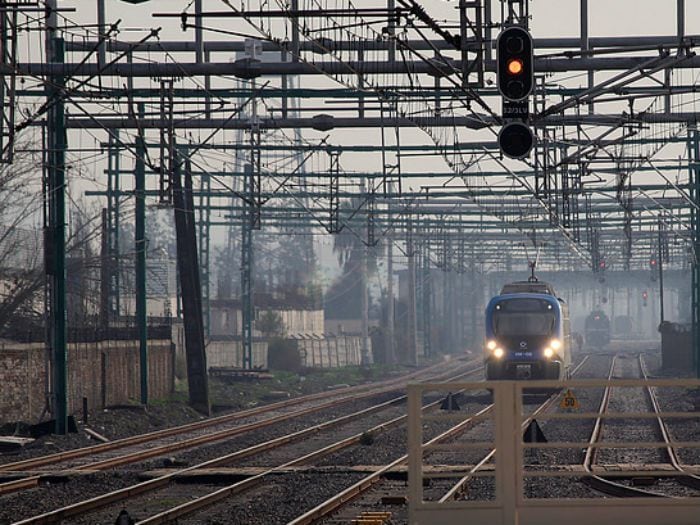 Entregan detalles del proyecto de tren que uniría Valparaíso-Santiago