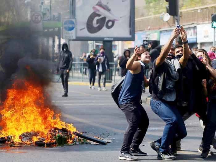 [Video] Así fue la brutal agresión a carabinero en las afueras de la Usach