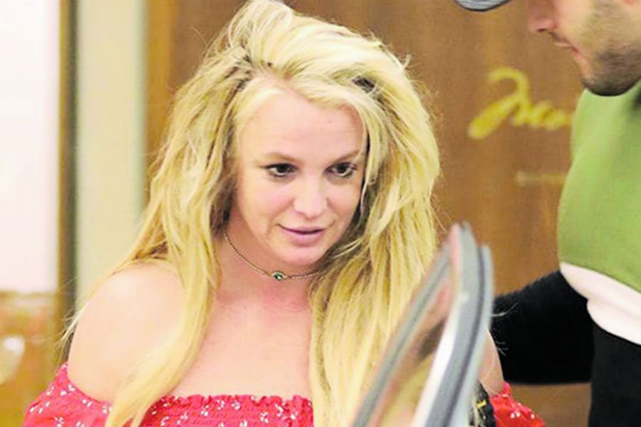 Britney Spears reaparece demacrada e irreconocible