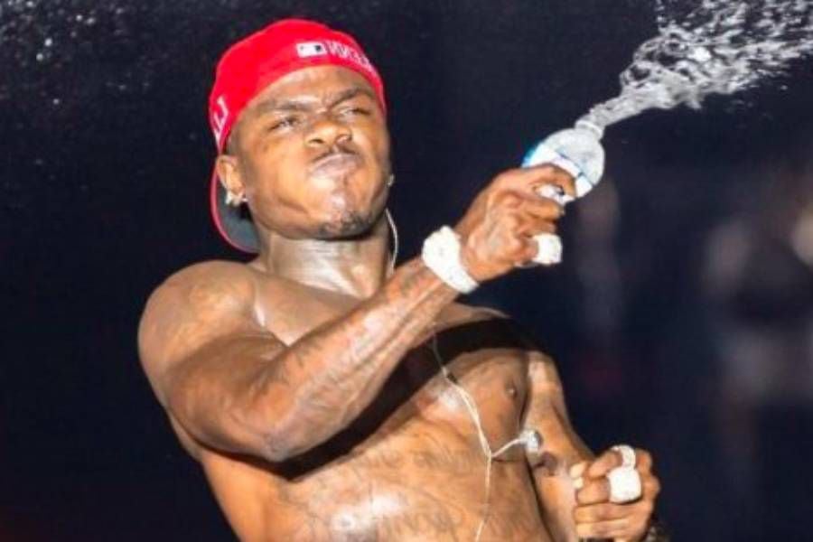 DaBaby fue sacado de Lollapalooza tras dichos homofóbicos: desató escándalo mundial