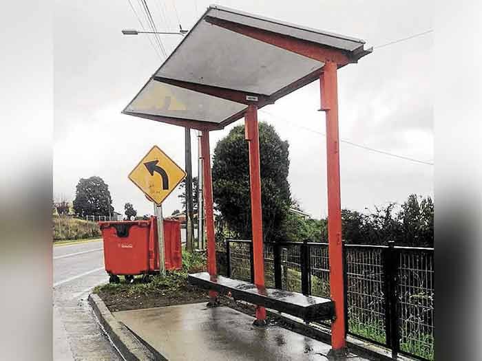 Más perdidos que paraderos del Transantiago en Chiloé...