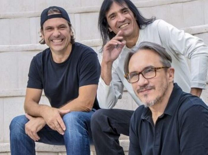 Vocalista de "Los Enanitos Verdes" se casó con mujer que inspiró "Tus viejas cartas"