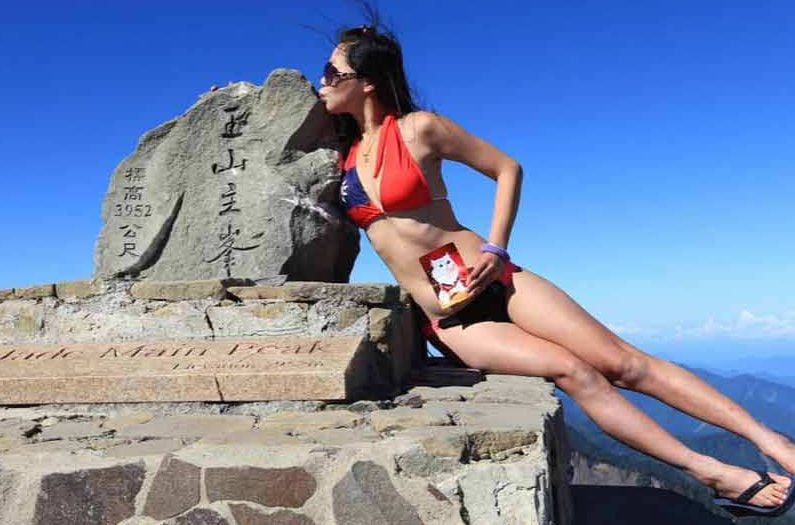 Taiwanesa famosa por subir montañas en bikini tuvo trágico desenlace