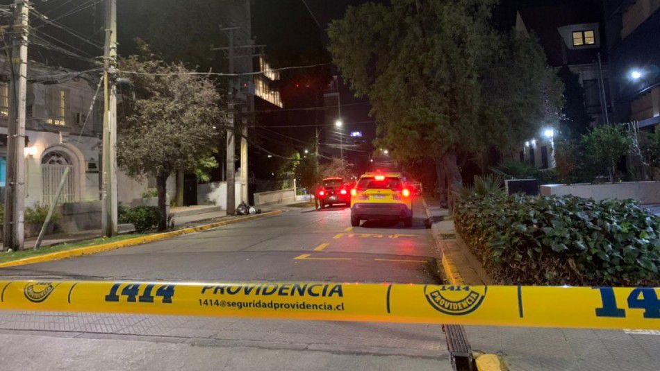 Un sujeto en bicicleta: Entregan los primeros antecedentes de la fuerte explosión en Providencia