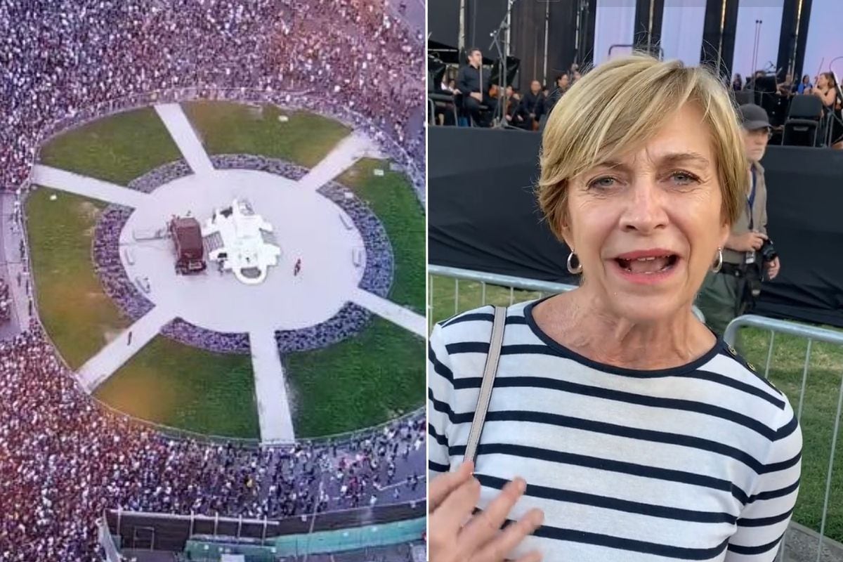 Matthei publica foto de Plaza Italia llena de gente