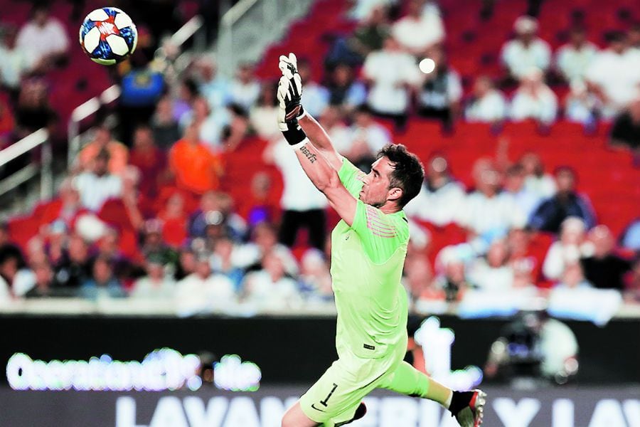 Los jugadores que aprobaron tras el empate de Chile contra Argentina