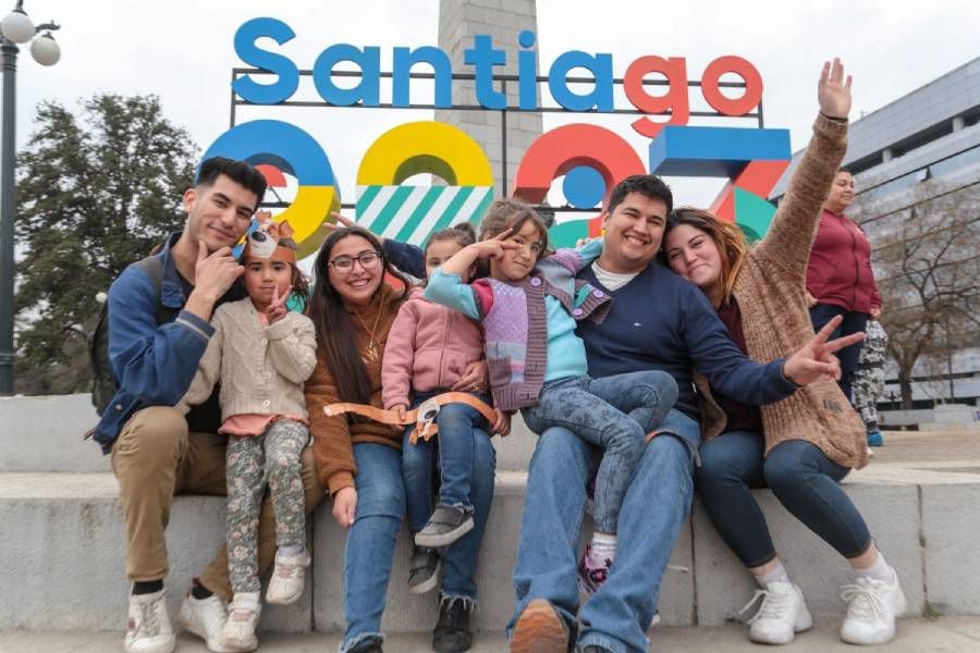 Santiago 2023 gana premio como mejor nueva marca de Chile