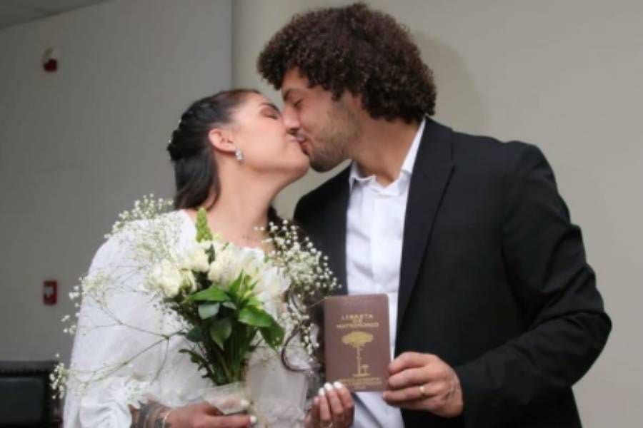 La semana redonda de Falcón: ganó el clásico con Colo Colo y ahora contrajo matrimonio