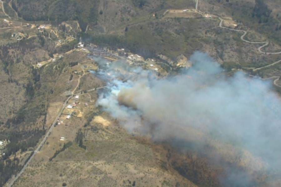 Declaran alerta roja para la comuna de Cartagena por incendio forestal