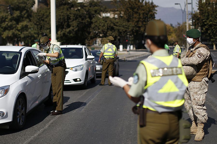 Personal Militar y Carabineros realizan Control de Identidad Territorial