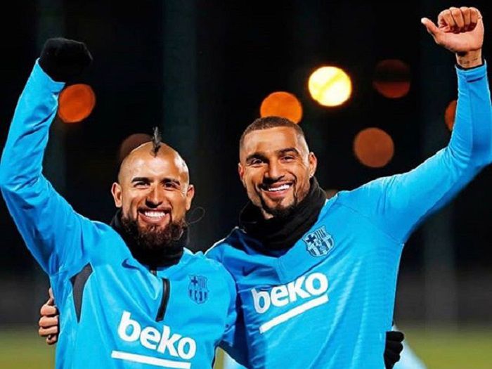 Se juntó el "Rey" con el "Príncipe": La amistad de Vidal y Boateng causa furor en Barcelona