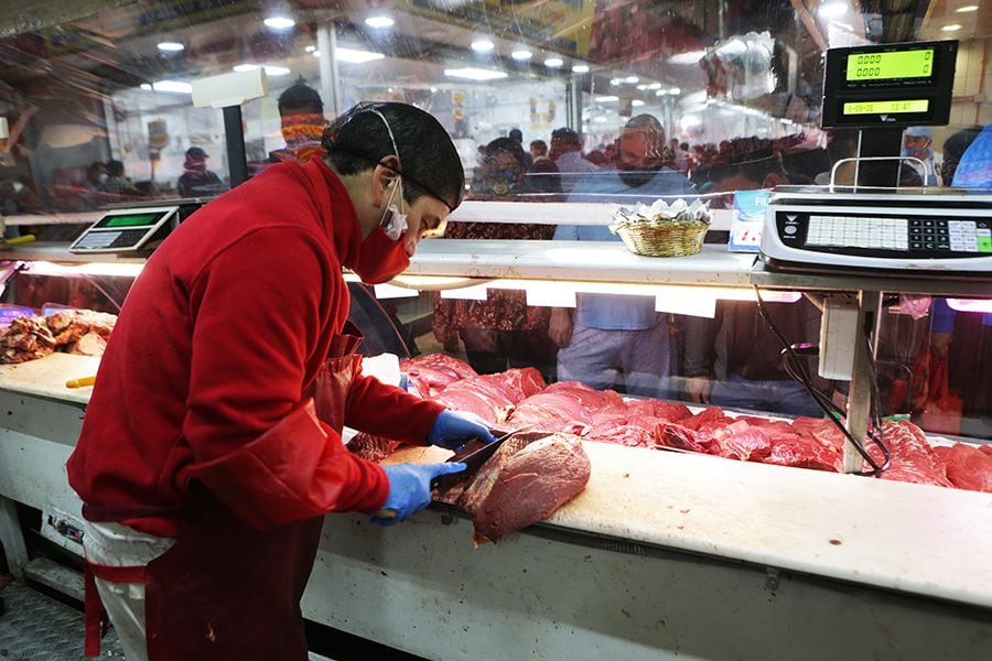 Que la carne sea la que dé jugo y no usted en la parrilla