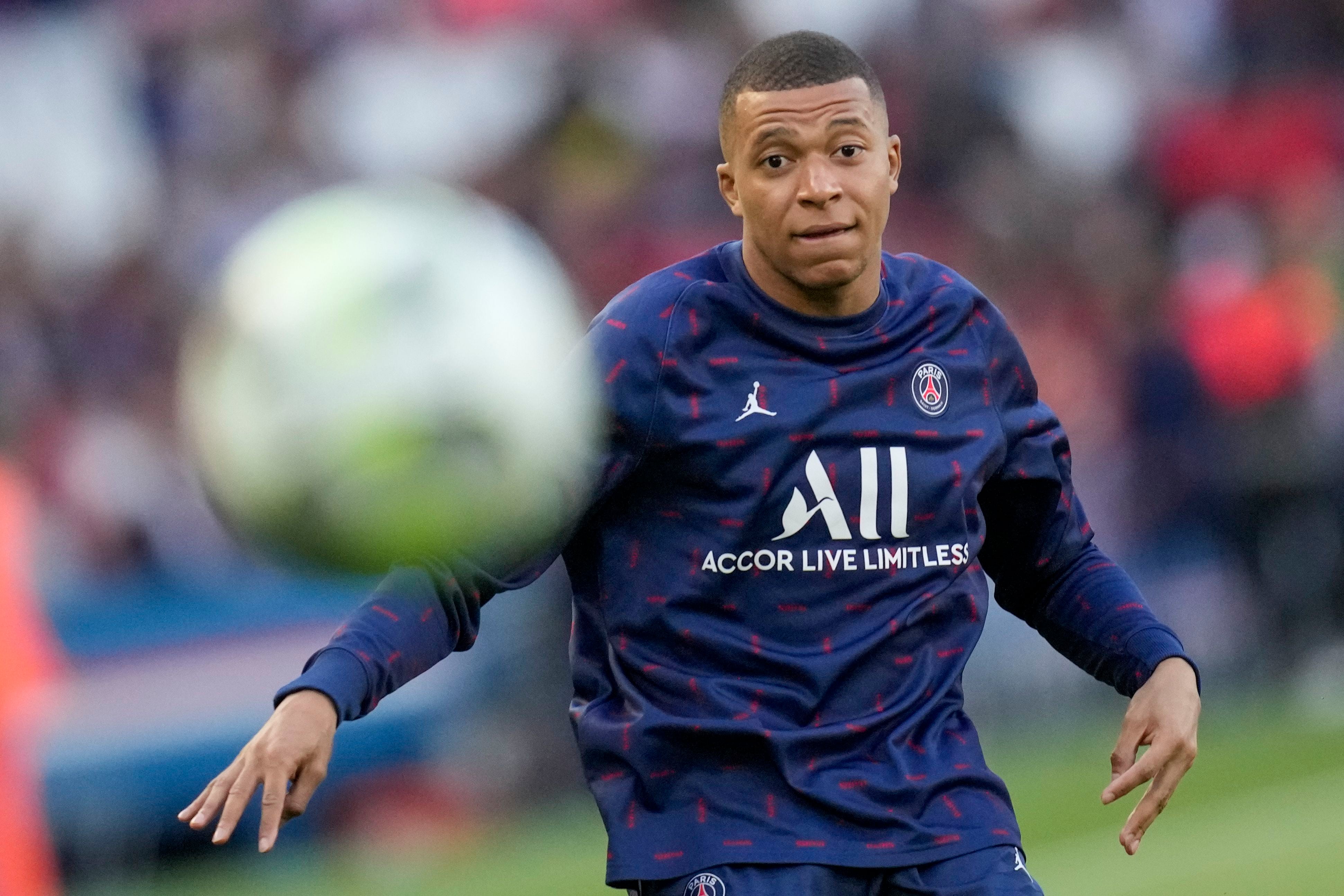 Mbappé boicotea a la selección francesa: se ausentó de la sesión de fotos por desacuerdo con patrocinadores