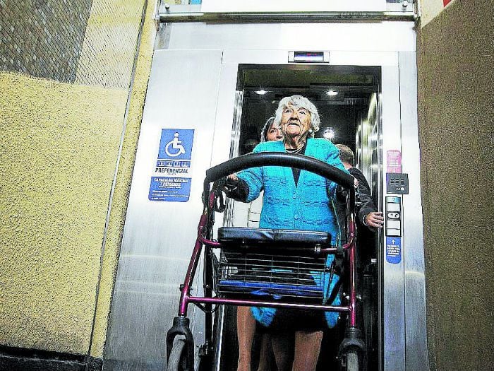 Habilitan tres ascensores en estación El Llano de Línea 2 del Metro