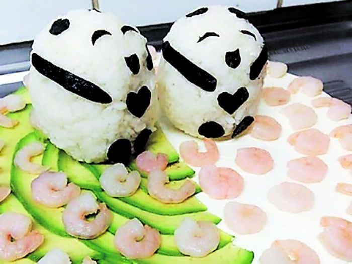 No lo vimos venir: crean torta de sushi