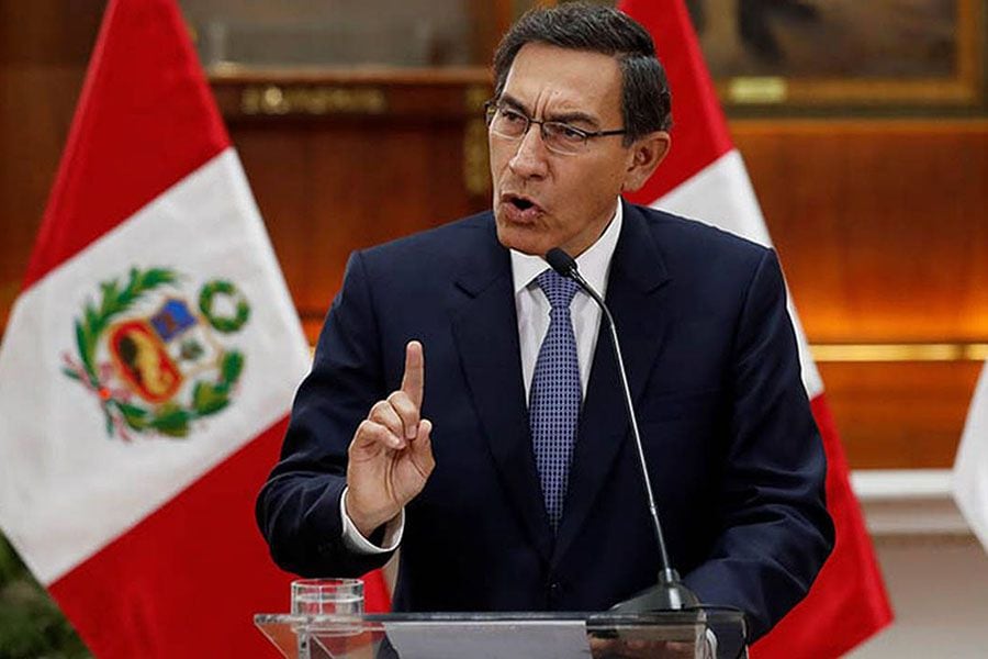 Perú: Martín Vizcarra tras la renuncia de Merino: "Ha salido un dictadorzuelo"