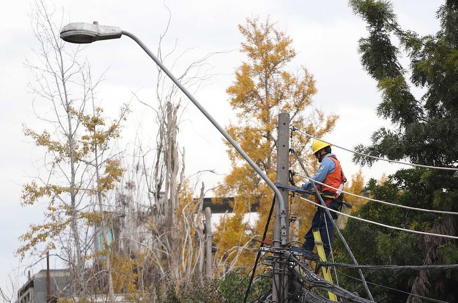 Enel activó plan preventivo por pronóstico de lluvias en la RM