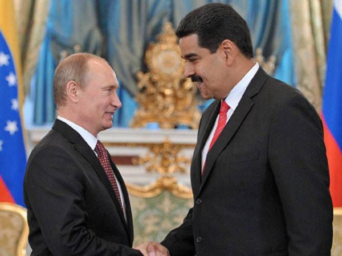 Rusia defiende a Maduro y acusa a EEUU de intentar la "destrucción" de Venezuela