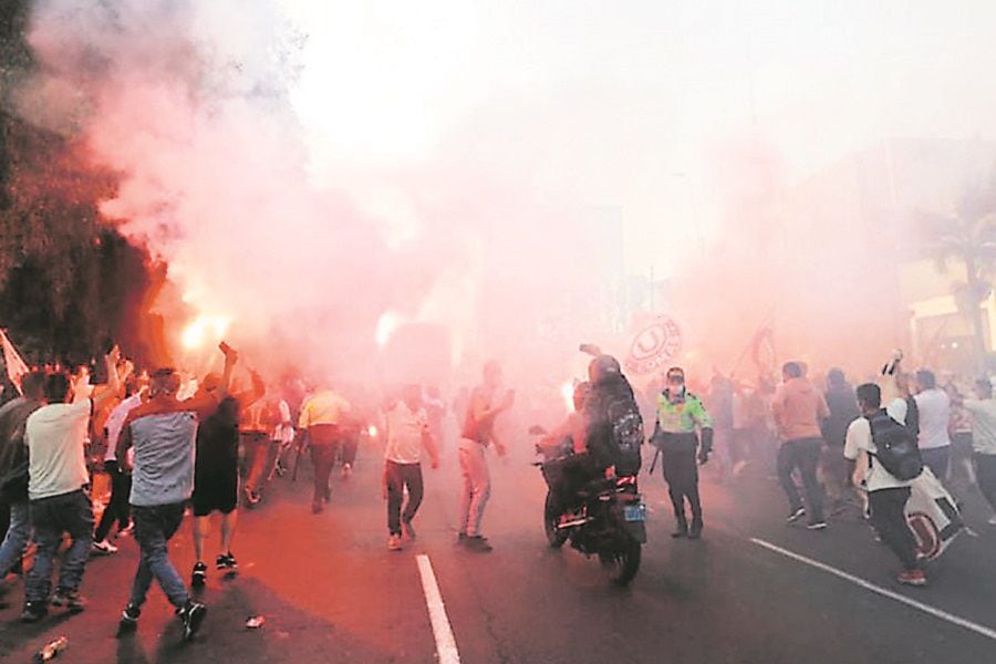 Para tener ojo: arengazo dejó sin fútbol a los peruanos