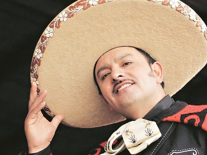 El "Charro" Morales tiene un corazón de oro