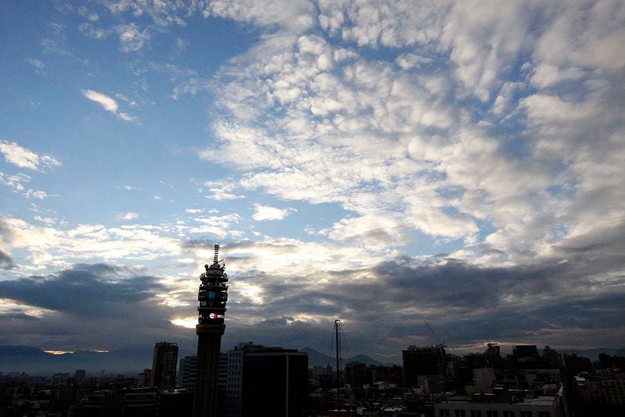 Semana de contrastes: pronostican hasta 32º hoy y posibles precipitaciones para el viernes en la RM