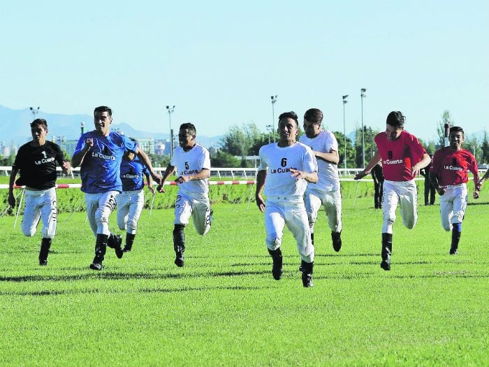 La "Carrera a Pie" tuvo cambio en el trono