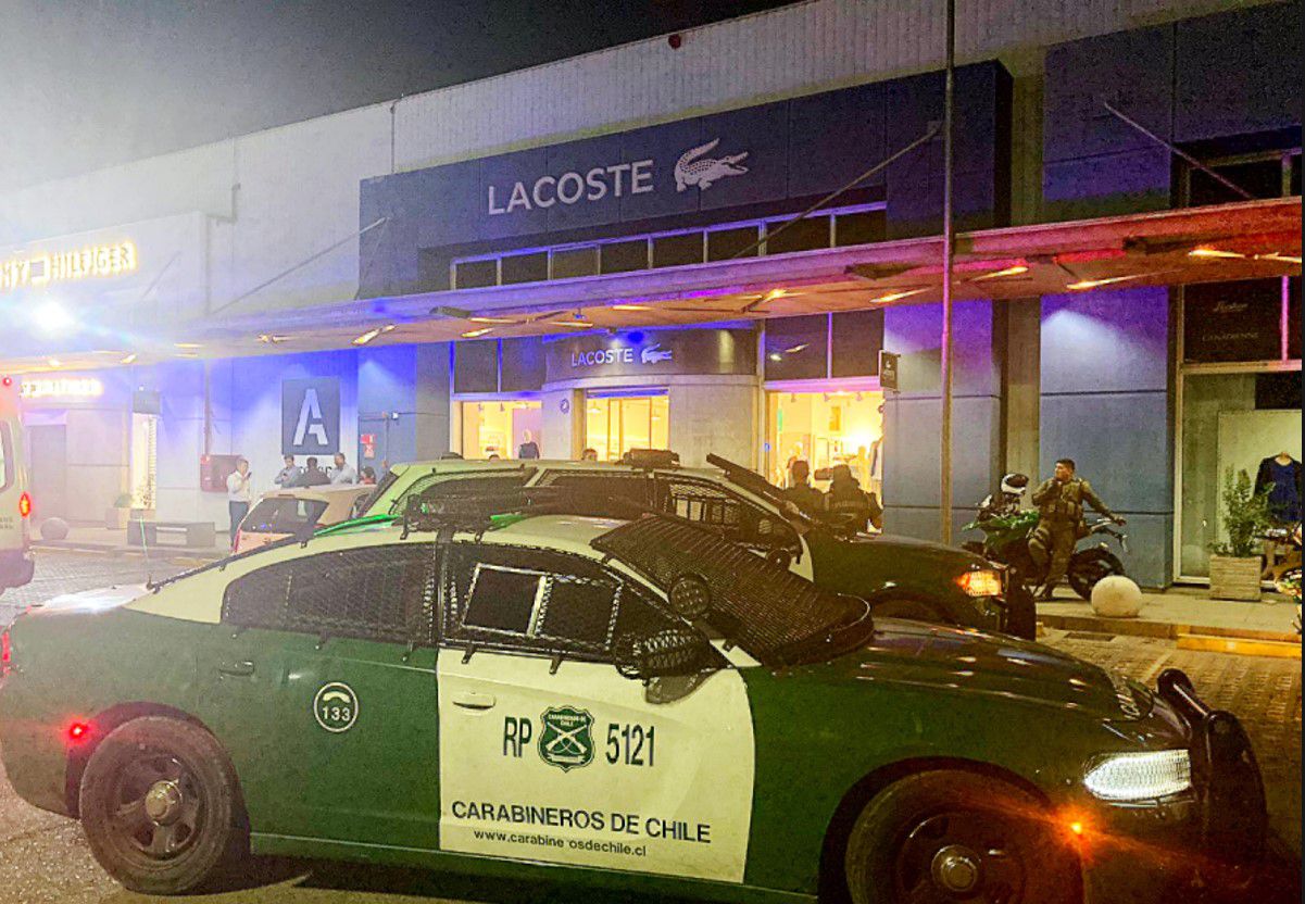 Asalto a tienda Lacoste en Quilicura