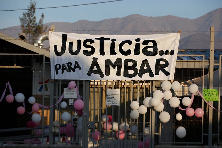 Inauguran mural en memoria de Ámbar Cornejo en Villa Alemana