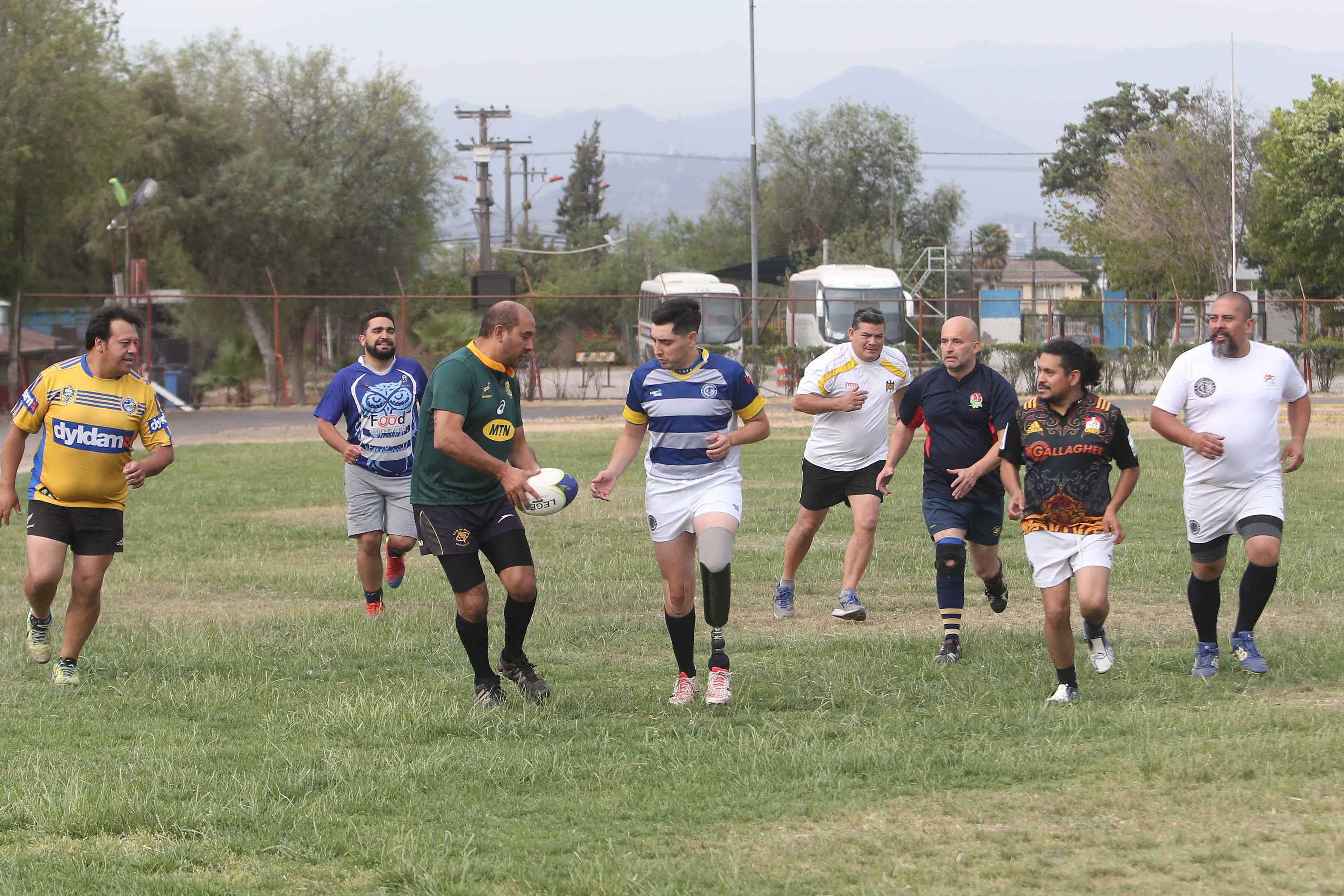 Para aplaudir: jugará partido de rugby con una prótesis