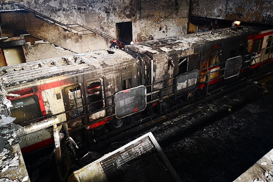 Incendio destruye estacion San Pablo