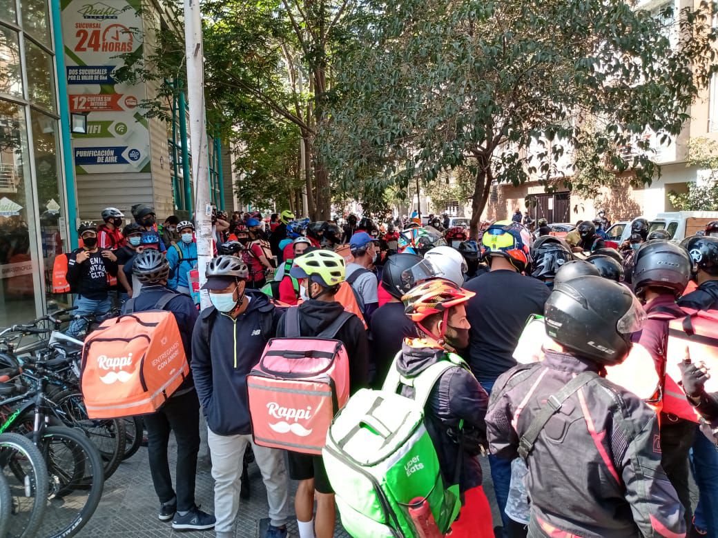 "Queremos seguridad policial": Repartidores de delivery protestan ante golpizas y disparos