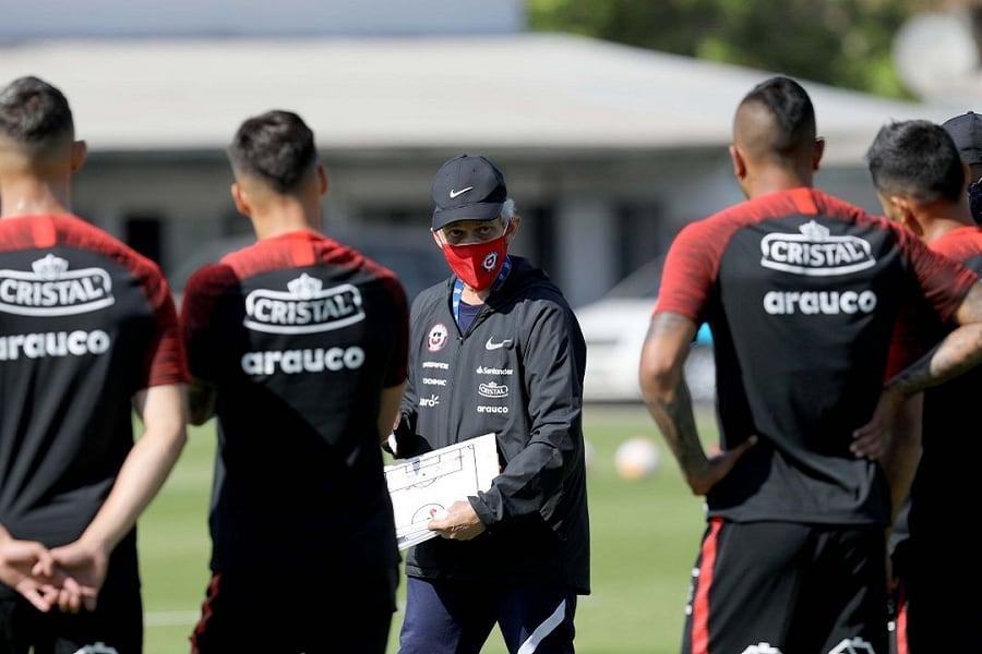 Liberan a jugador de la Roja por posible contagio de covid