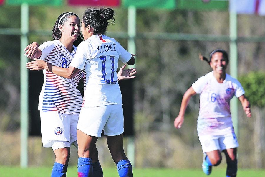 La Roja femenina goleó 5-0 a Kenia y afila los dientes para ir a los JJOO