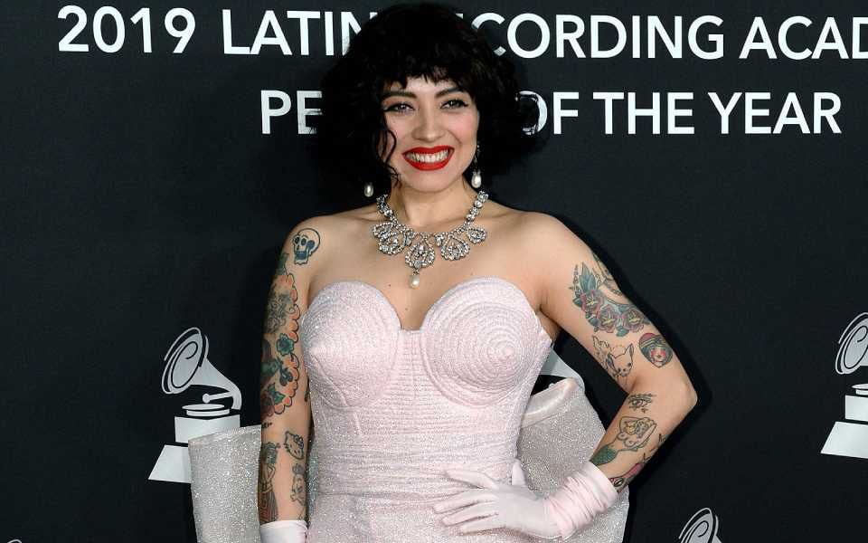 Mon Laferte gana Latin Grammy a Mejor Álbum de Música Alternativa