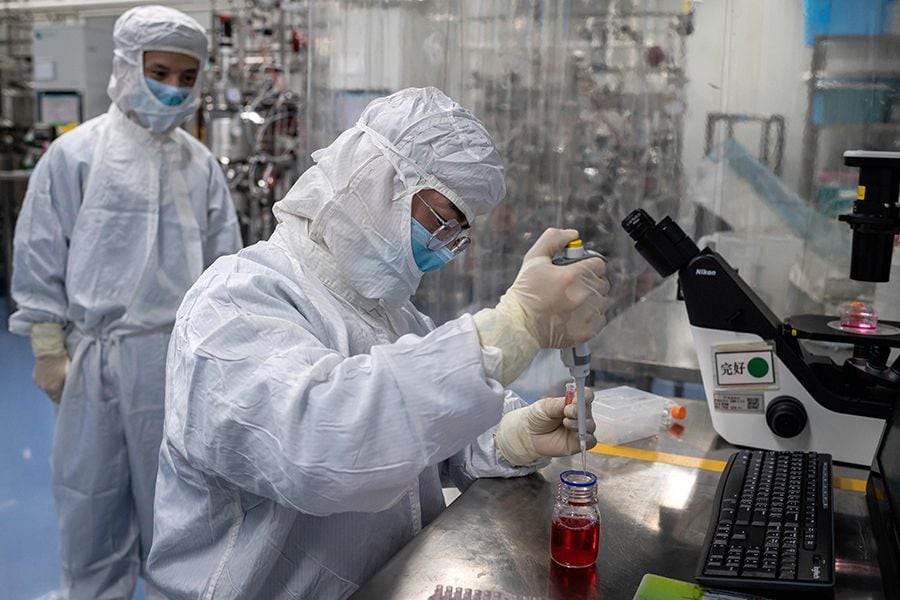 Tratamiento con plasma de recuperados de COVID-19 comienza a aplicarse a pacientes de alto riesgo