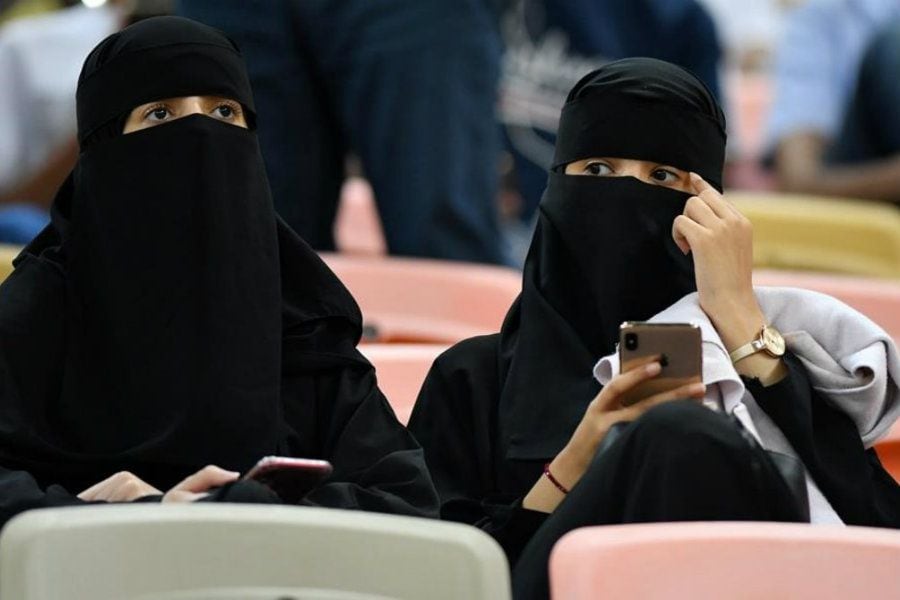 Quieren cambiar su imagen: Arabia Saudita crea liga de fútbol femenino