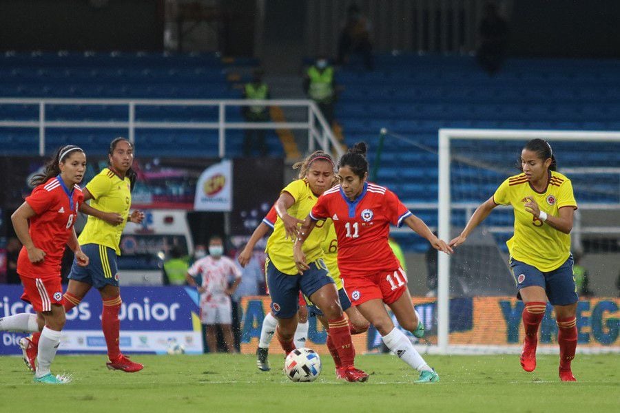 La Roja femenina sufre derrota en amistoso contra Colombia