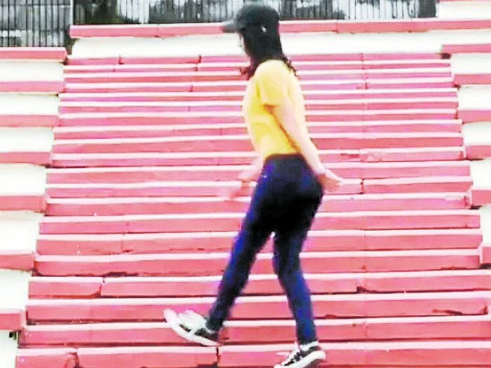 "Stair Shuffle Dance Challenge": el desafío de la coordinación