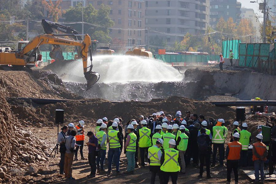 Autopista Vespucio Oriente I se construirá con túnel minero