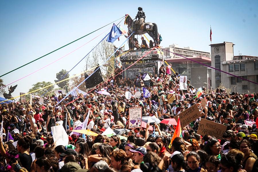 Nunca más sin ellas: revolución feminista se tomó la Alameda