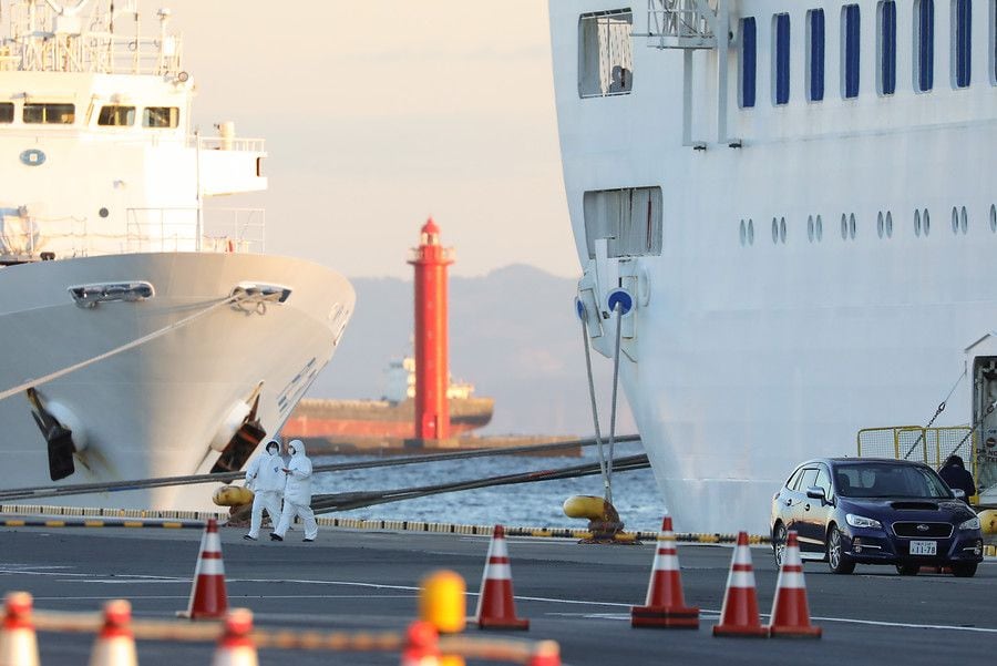 Coronavirus: dos cruceros en cuarentena en Chile