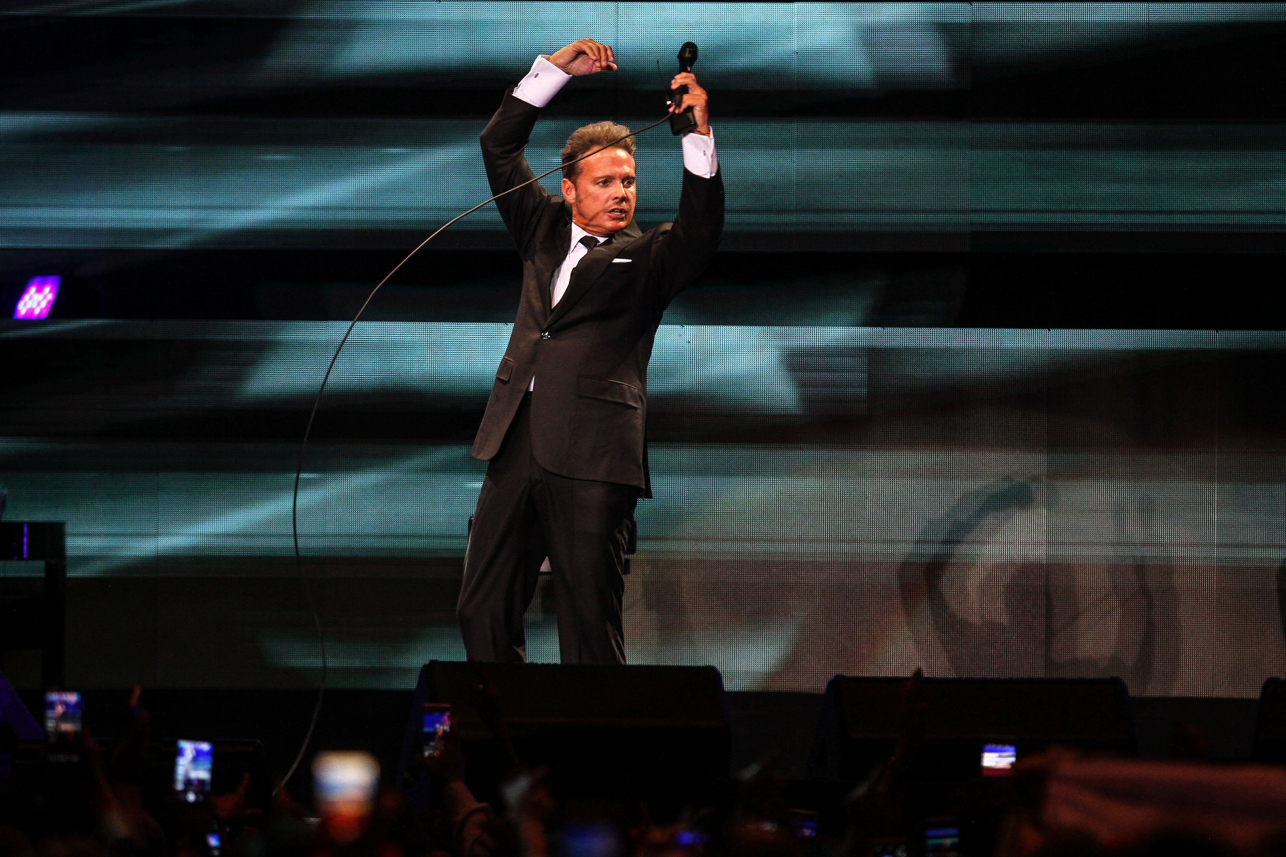 luis miguel