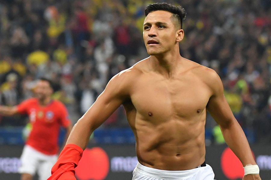 “Nunca vas a llegar a los 35 comiendo así…”: los consejos de Alexis Sánchez a figura de La Roja para corregir su alimentación