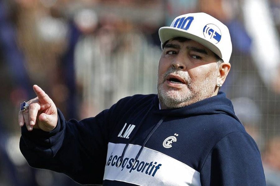 Diego Maradona se siente cada vez mejor y pronto dejaría clínica