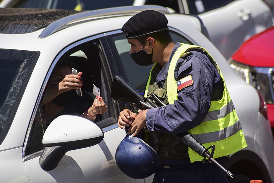 Falsos funcionarios de salud son detenidos por intentar ingresar a la Región de Valparaíso