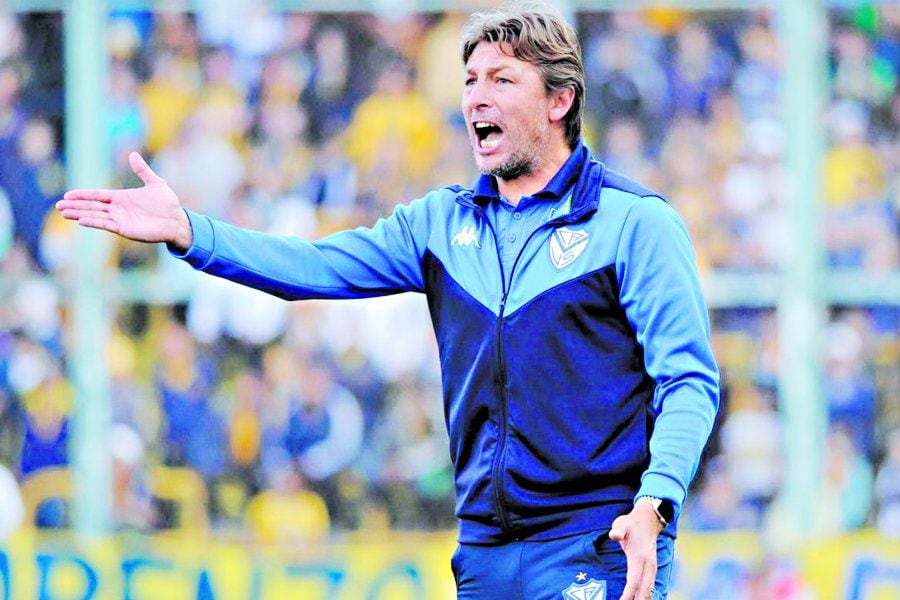 Gabriel Heinze sería un "terremoto" en Colo Colo