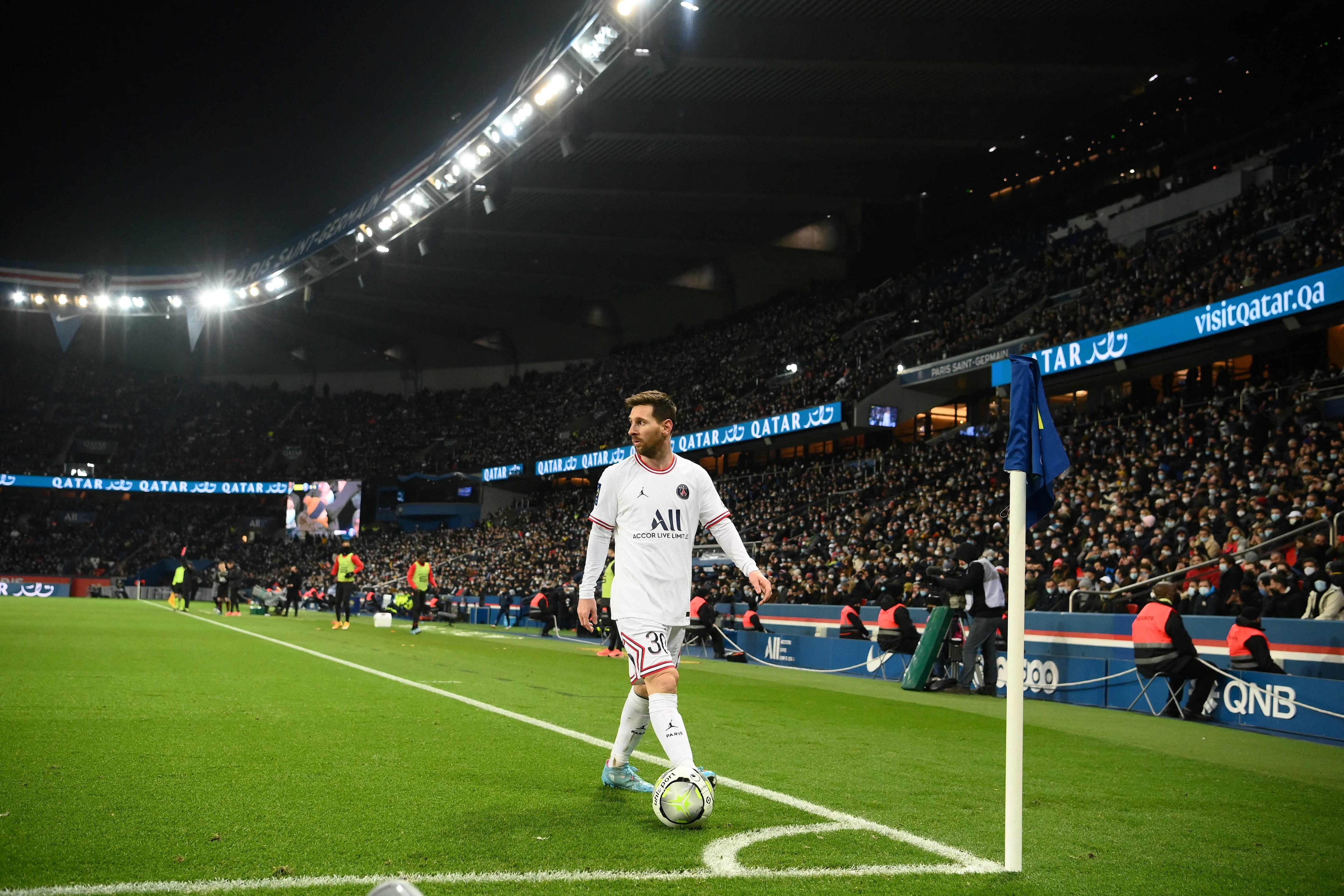 ¡Preocupación en París! Lionel Messi rechazó la primera oferta de renovación del PSG y ya se habla de otros destinos